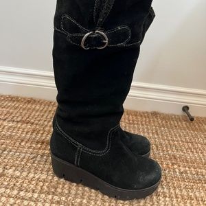**SOLD**Black leather knee-high boots